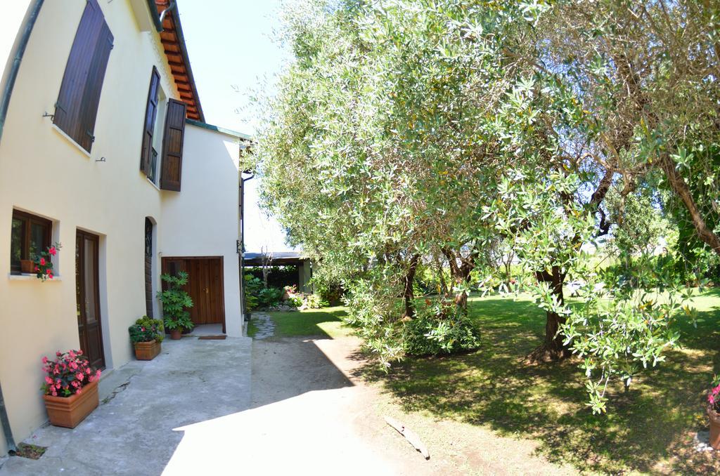 Casa Romana Viareggio Exterior foto
